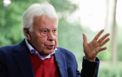El expresidente del Gobierno Felipe González, en una entrevista con la Agencia EFE, con motivo del cuarenta aniversario de la victoria electoral del PSOE el 28 de octubre de 1982