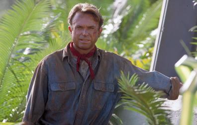 El actor Sam Neill, en una escena de 'Parque Jurásico'