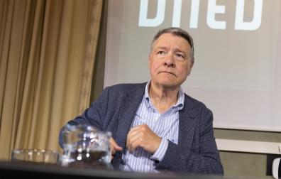 Jordi Sevilla, durante su intervención en una jornada sobre cohesión social celebrada en UNED Tudela