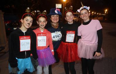 Fotos de la San Silvestre de Pamplona 2024./