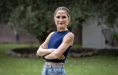 Estefanía Unzu Ripoll, más conocida como Verdeliss, entrena habitualmente en su cinta para correr