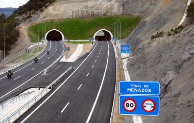 Fotos de la inauguración del tramo de la Autovía a Jaca (A-21) entre Tiermas y Sigüés.