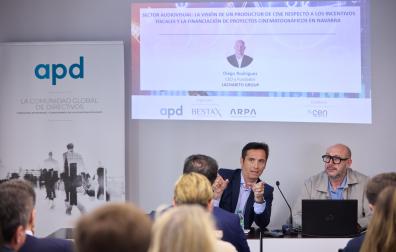 Igor Alonso (dcha.), socio-director de Bestax, y Diego Rodríguez, CEO y fundador de La Charito