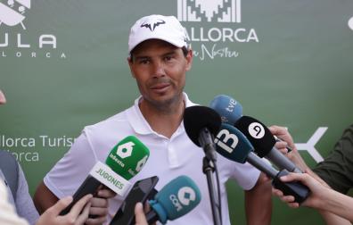 Rafa Nadal atiende a los medios durante 'The Battle of Stars' 2025