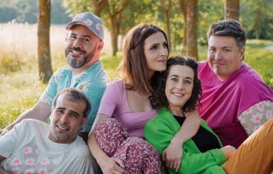 Iñaki Santos, Xabi Ansó, María Suberviola, Naiara Ruz y Ander Orduna son los integrantes de la banda Musas y Fusas