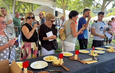 Asistentes a la primera edición de la Feria de Razas Autóctonas de Navarra, ‘Autentika'