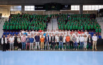 Fotos de la presentación de los tres principales equipos de Anaitasuna /