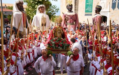 Fotos de la celebración de San Fermín Txikito 2025./