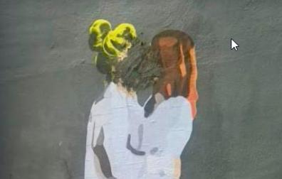 La obra vandalizada, en una imagen compartida por LKN en sus redes sociales