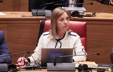 La portavoz del Gobierno de Navarra y consejera de Interior, Función Pública y Justicia, Amparo López, en el Parlamento de Navarra