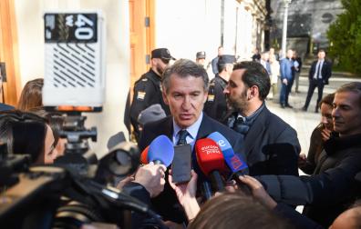 El presidente del PP, Alberto Núñez Feijóo, durante el acto homenaje a Javier Lambán