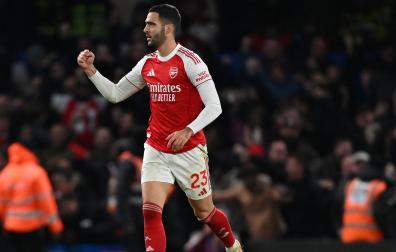 Mikel Merino celebra su gol frente al Chelsea