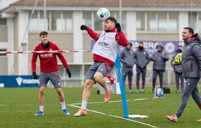 Osasuna dio la bienvenida al 2026 con una sesión en Tajonar para preparar el partido contra el Athletic.