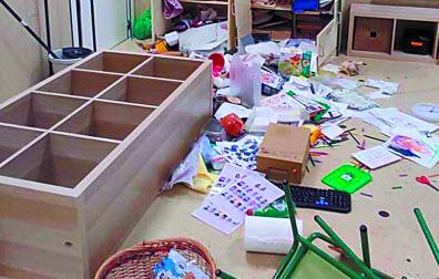 Destrozos en el colegio público de Buztintxuri