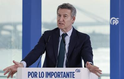 El líder del PP, Alberto Núñez Feijóo, interviene en un acto en Barcelona.