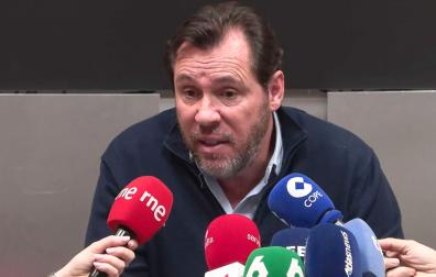 Comparecencia del ministro Puente tras el accidente mortal de dos trenes en Adamuz