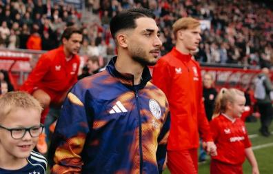 Raúl Moro, antes de jugar un partido con el Ajax esta temporada