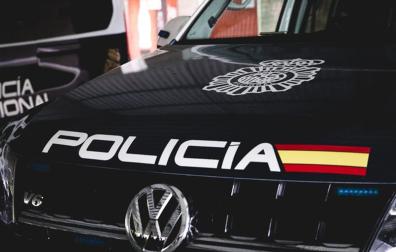 Un vehículo de la Policía Nacional