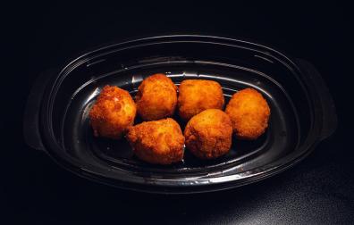 “Puedes hacer una croqueta muy buena un día, pero lo difícil es hacerla igual de bien todos los días. Ahí está el trabajo”, aseguran desde El Pollo Paulino