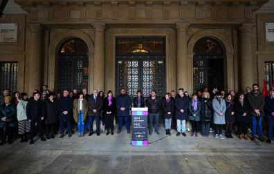 Concentración institucional ante el Palacio de Navarra este 8 de marzo