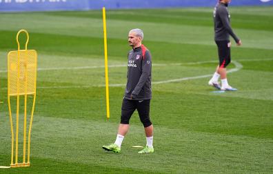 Antoine Griezmann durante el entrenamiento previo al choque contra el Tottenham en la Ciudad Deportiva Wanda Atletico de Madrid