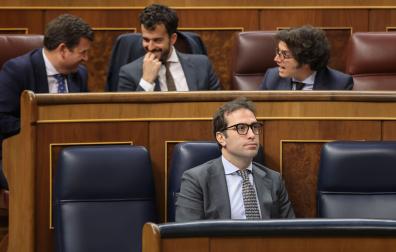El ministro de Economía, Carlos Cuerpo, durante el pleno en el Congreso de los Diputados, este jueves.