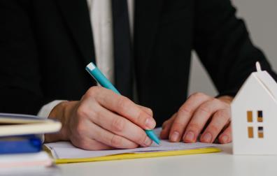 prorrogar los contratos de alquiler por dos años para aquellos contratos que finalicen entre el 22 de marzo de 2026 y el 31 de diciemb