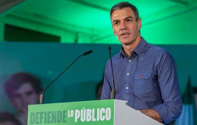 El secretario general del PSOE y presidente del Gobierno, Pedro Sánchez, interviene este domingo en un acto de precampaña de las elecciones andaluzas