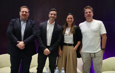 Carlos Romano (Urzante), Mikel Bilbao (Makro Pamplona), Sara Nahum ('Diario de Navarra') y José Ramón Larráyoz (Grupo Crealia)