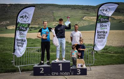 Foto del estreno del Elorz Trail