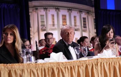 Fotos de la evacuación tras el tiroteo en la cena de corresponsales de la Casa Blanca