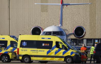 Llega a Países Bajos el tercer evacuado desde el crucero con hantavirus