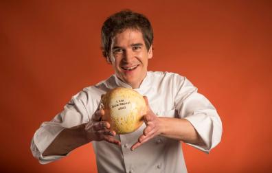 Nacho Gómara, del restaurante Verduarte de Pamplona, con el Sol Repsol