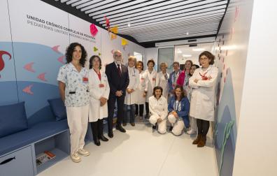 Profesionales del servicio de Pediatría del Hospital de Día Polivalente y la Unidad del Paciente Crónico Complejo Pediátrico del HUN