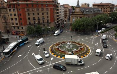 Imagen de la rotonda de la plaza de Merindades, tomada el 24 de abril.