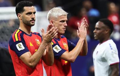 Mikel Merino y Dani Olmo agradecen el apoyo a los aficionados españoles tras el empate contra Cabo Verde