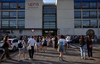 Foto de la OPE de maestros en la Universidad Pública de Navarra.