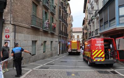 Fotos del atropello de un camión a varias personas en Navarrería