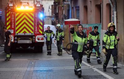 Fotos del atropello de un camión a varias personas en Navarrería