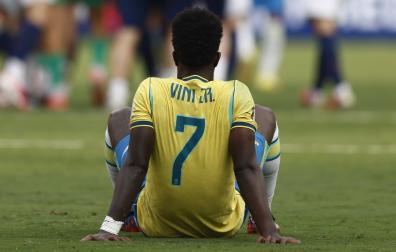 Vinícius, desolado, tras caer Brasil eliminada