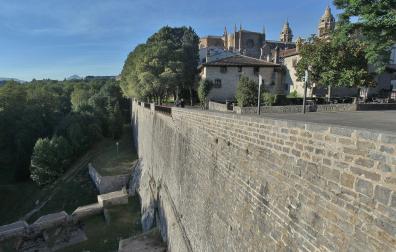 Baluarte del Redín, junto al Caballo Blanco