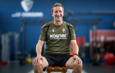 Luis Miguel Ramis, en el gimnasio de las instalaciones de Tajonar