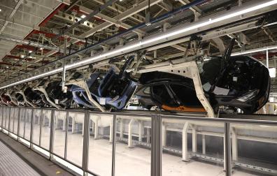 Unidades de Taigo y T-Cross en la línea de montaje de Volkswagen Navarra