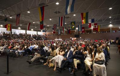 Fotos de la jornada de bienvenida al nuevo curso escolar en la Universidad de Navarra