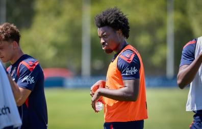 Enzo Boyomo, en un entrenamiento en Tajonar