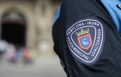 Imagen de un agente de Policía Municipal de Pamplona