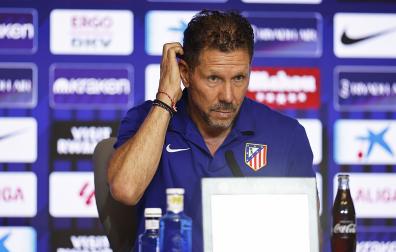 El entrenador del Atlético de Madrid Diego Simeone, durante la rueda de prensa previa al choque contra Osasuna