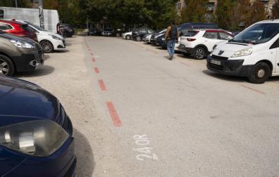 El barrio de la Rochapea ha sido el último en incorporar cambios en el estacionamiento regulado. En este caso, de pago las 24 horas