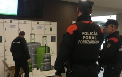 Un policía foral fuera de servicio frustra un robo con violencia en Bilbao