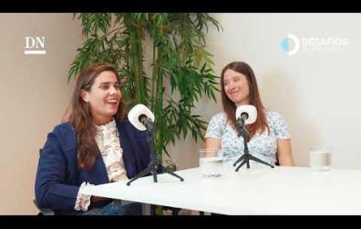 ¿Cómo afecta la dificultad de acceder a una vivienda a los proyectos de vida de los jóvenes navarros? En este nuevo episodio de Desafíos de Navarra, abordamos el encarecimiento del alquiler, las dificultades para emanciparse y los obstáculos para conseguir una vivienda propia.
Junto a Ramón Uría Regojo, investigador predoctoral en la Universidad de Navarra y beneficiario de la ayuda Emanzipa, e Icíar Antoñanzas Soteras y Emma Robelo Porta, dos de las afectadas por los retrasos de la promoción de viviendas protegidas de Maristas, conocemos tres historias personales que reflejan los desafíos del acceso a la vivienda en Navarra. Hablamos sobre la importancia de las ayudas públicas, la incertidumbre de las familias adjudicatarias de VPO y las dificultades para encontrar un hogar estable.